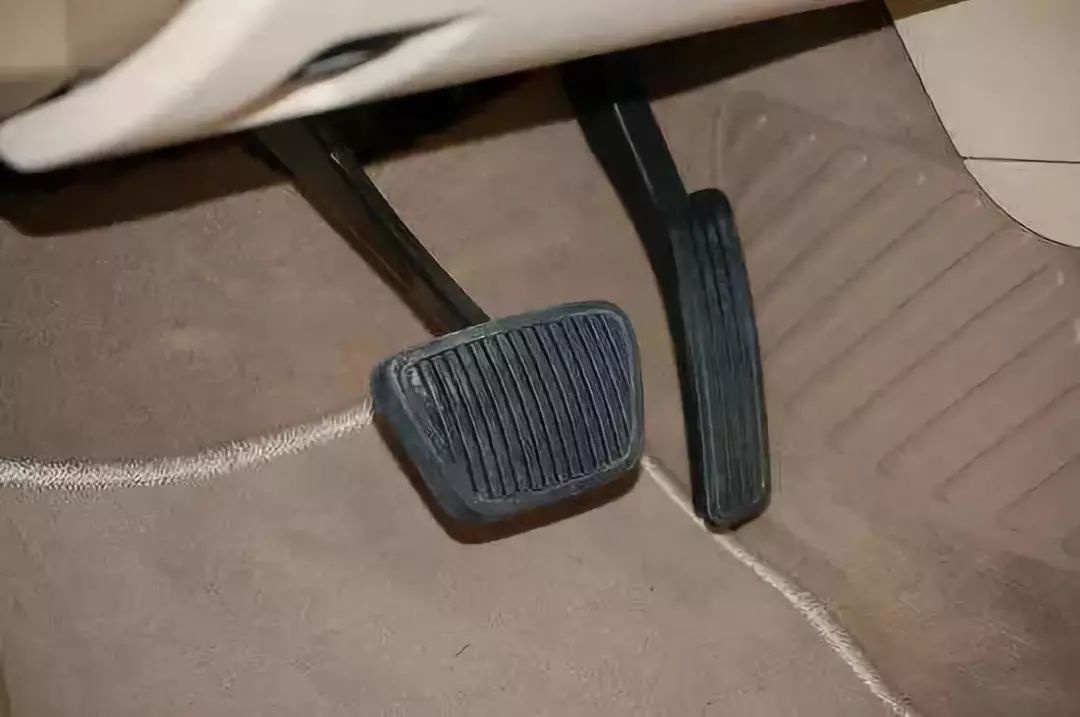 摩托車剎車圈，輪轂剎車圈，鼓式制動器，Drum brake，摩托車制動鐵套